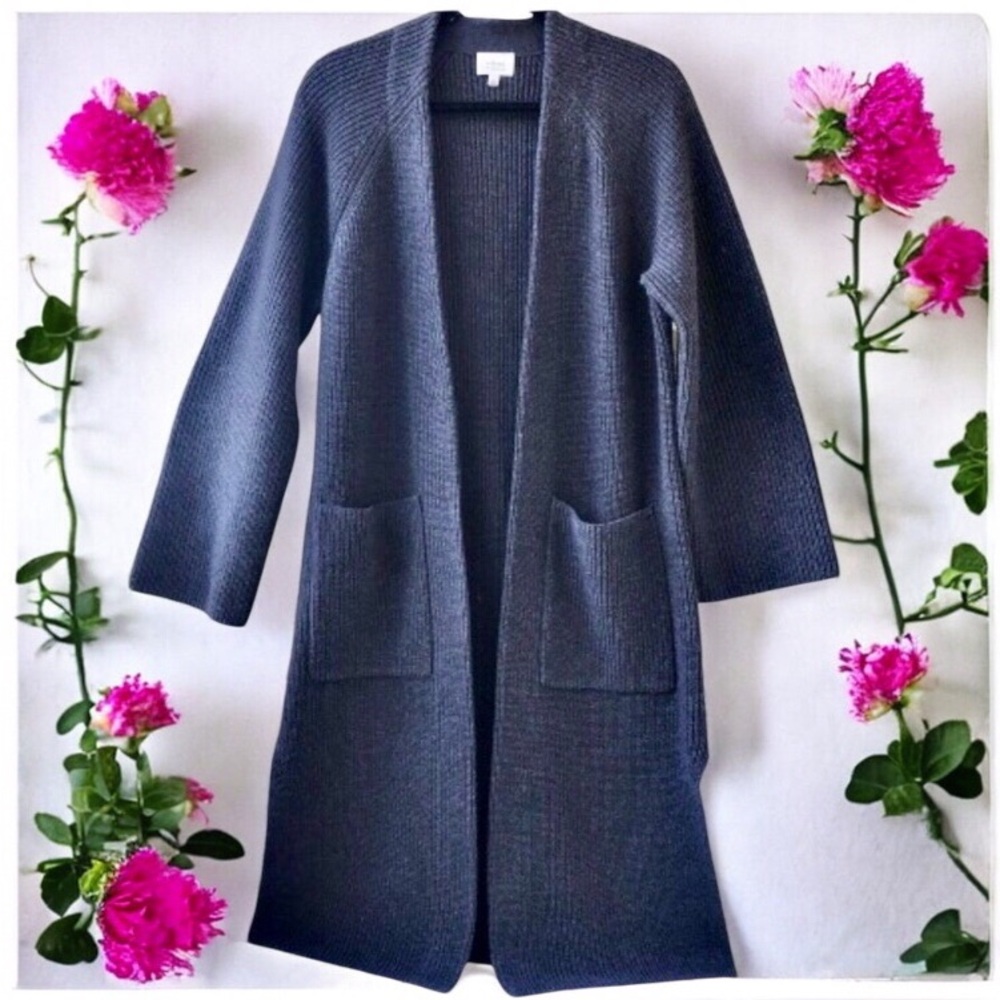 Aritzia Wilfred Gray Wool Knit Cardigan Sweater Side Vents Designer Coat